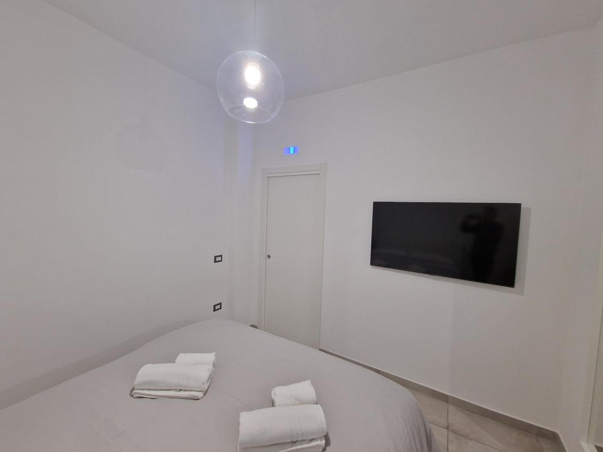 Neapolitan Skyscraper Suites Ngoại thất bức ảnh