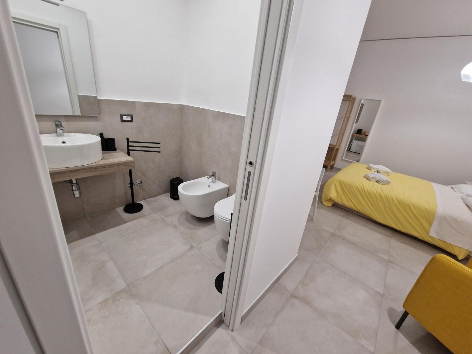 Neapolitan Skyscraper Suites Ngoại thất bức ảnh